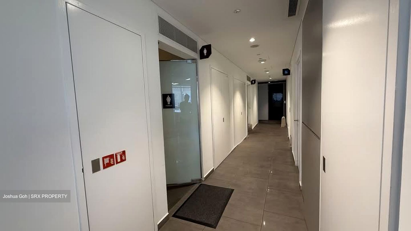 WOODLANDS MRT STATION (TE2) (D25), Office #568550191